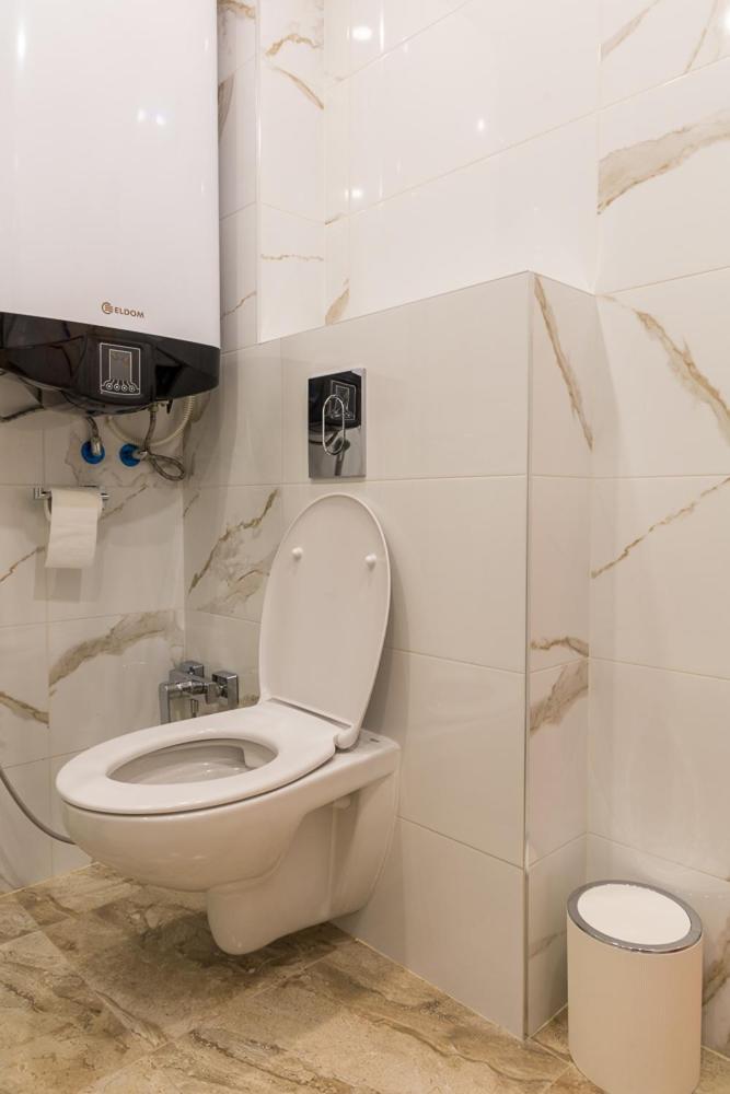 Comfy Home In The Heart Of Burgas Exterior photo