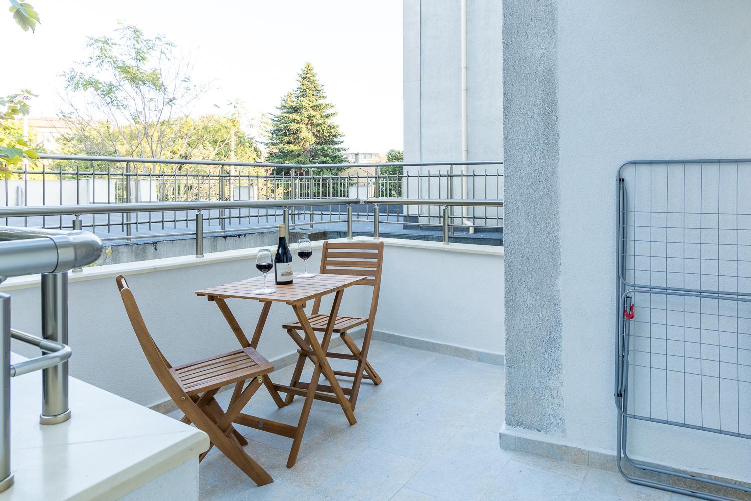 Comfy Home In The Heart Of Burgas Exterior photo