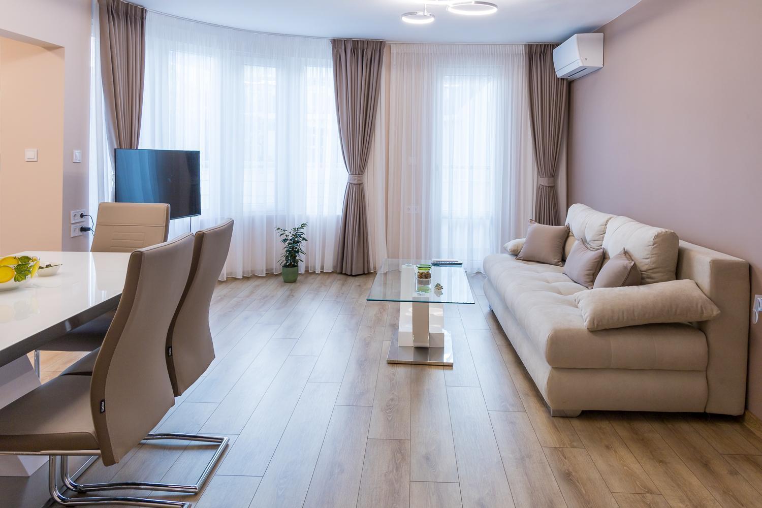 Comfy Home In The Heart Of Burgas Exterior photo